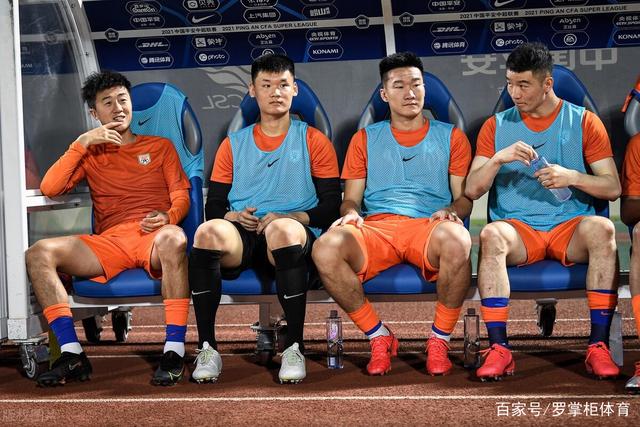 瓜帅：哈兰德足球天赋令人惊讶 我什么也教不了他